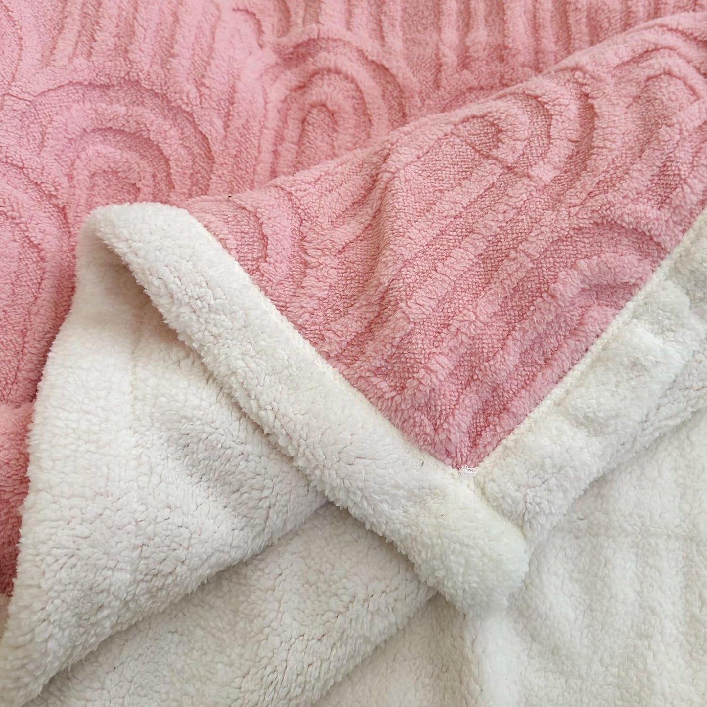 UKELER Sherpa Bed Blanket 80 × 90 inch, Ultra Soft Queen Size Throw Blanket for All Season, Cozy Plush Arch Fleece Blankets for Bedroom Living Room Dorm Hostel Sofa Camping, Off-White