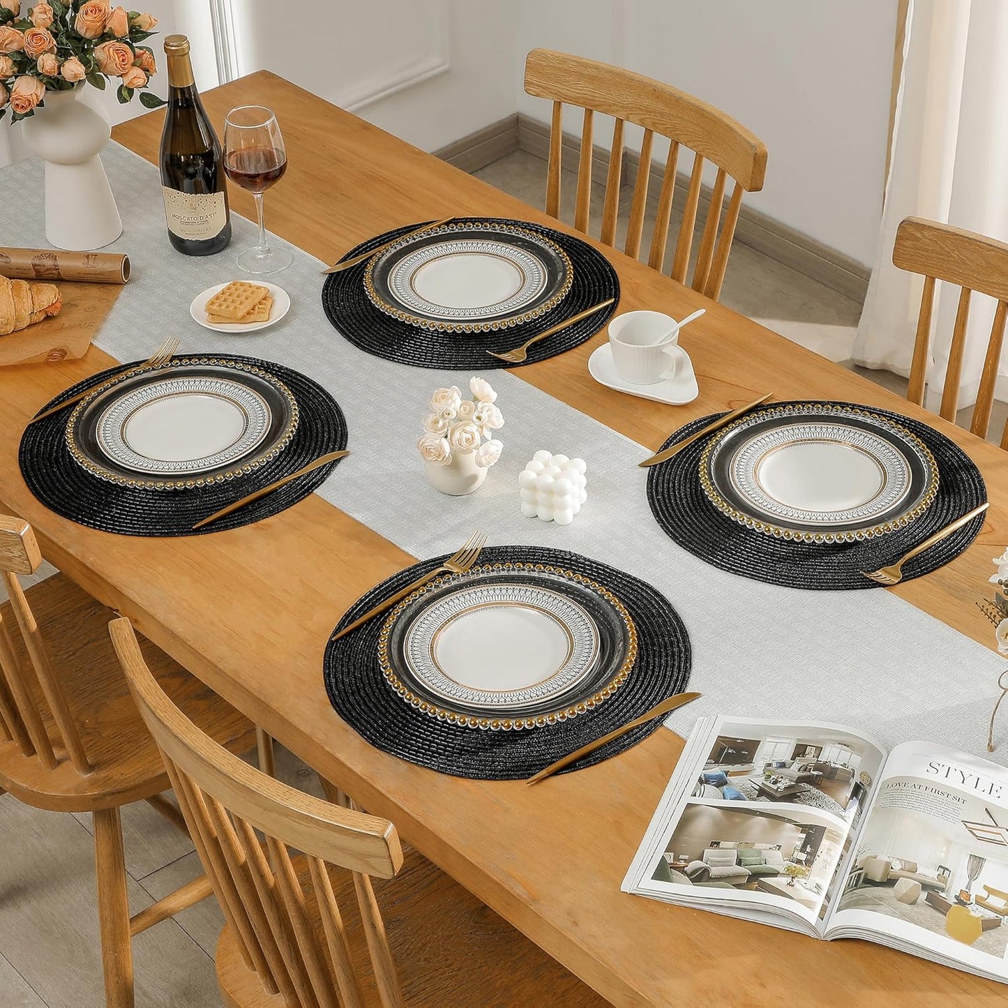 Leetaltree Round Placemats Heat and Slip Resistant Cotton Table Mats, Washable Bohemian Placemats for Dining Tables (Black, Set of 4)