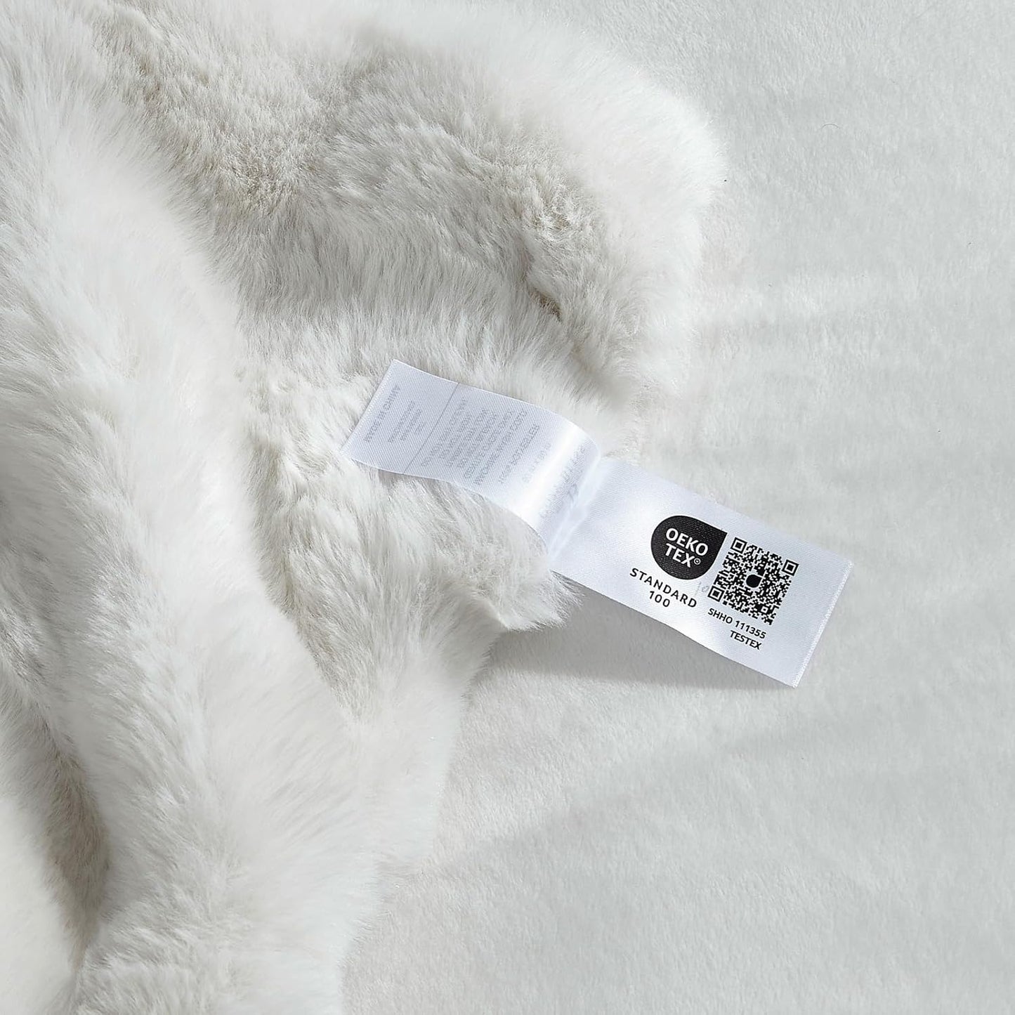 Cozy Bliss Faux Fur Throw Blanket for Couch, Fuzzy Soft Plush Thick Bubble Blanket for Sofa Bedroom Living Room, 108 * 90 Inches Cream White