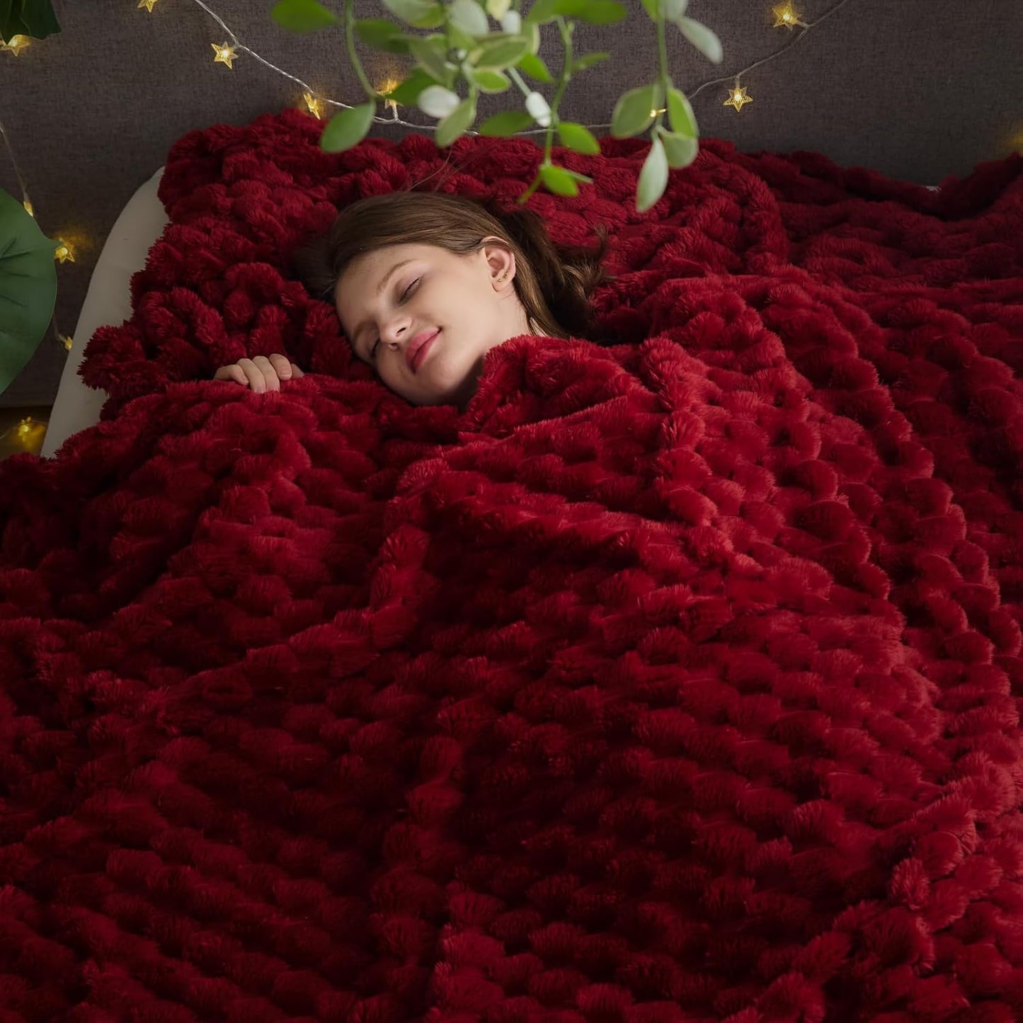 NEWCOSPLAY Super Soft King Blanket Red Premium Silky Flannel Fleece 3D Clouds Stylish Jacquard Lightweight Bed Blanket All Season Use 350GSM (Red, King(90"x110"))