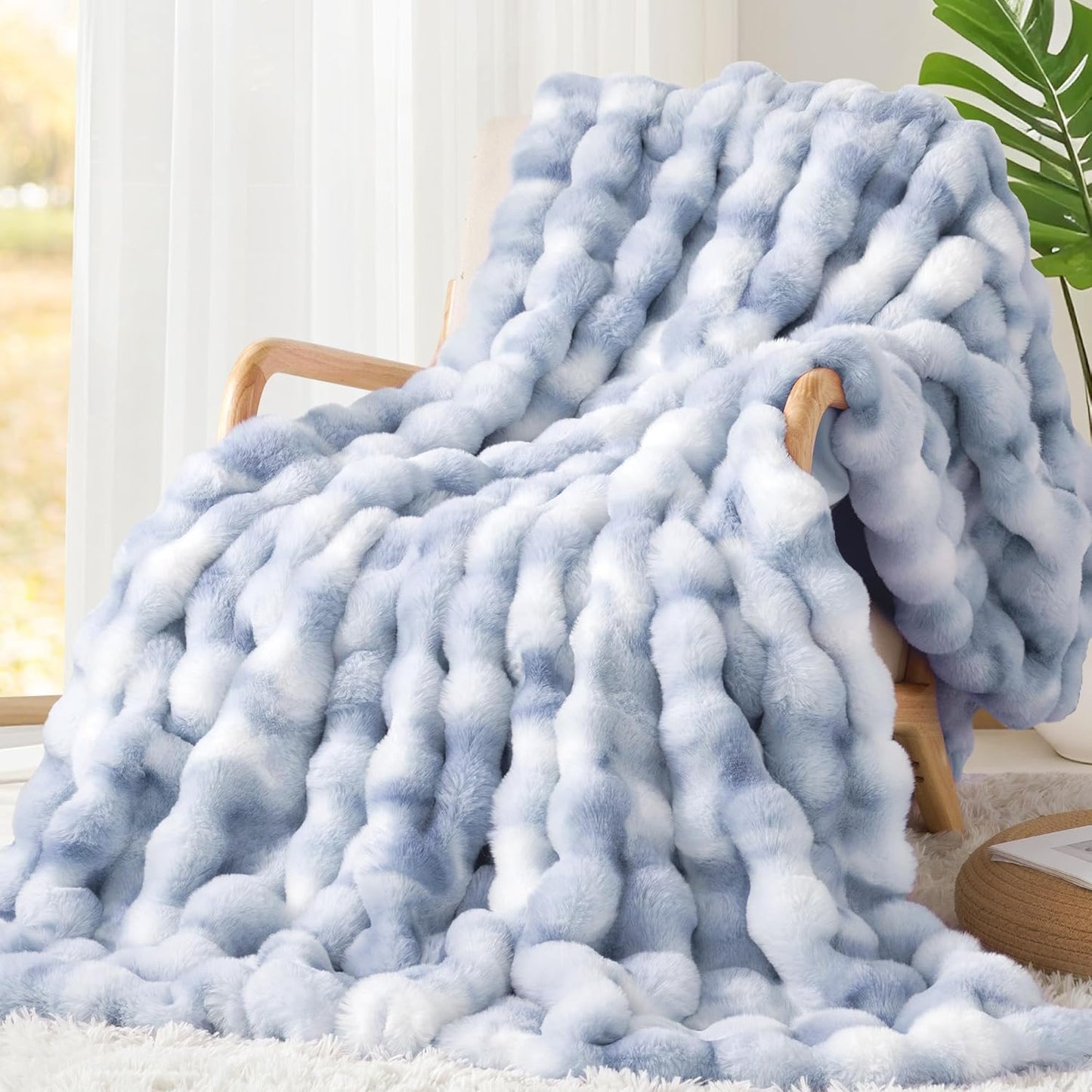 Touchat Luxury 1000GSM Rabbit Faux Fur Blanket, Super Heavy Warm Cozy Brown Blankets for Couch Bed Sofa, Ruched Plush Fuzzy Elegant Soft Reversible Mink Blanket Living Room Bedroom, 90" x 90"