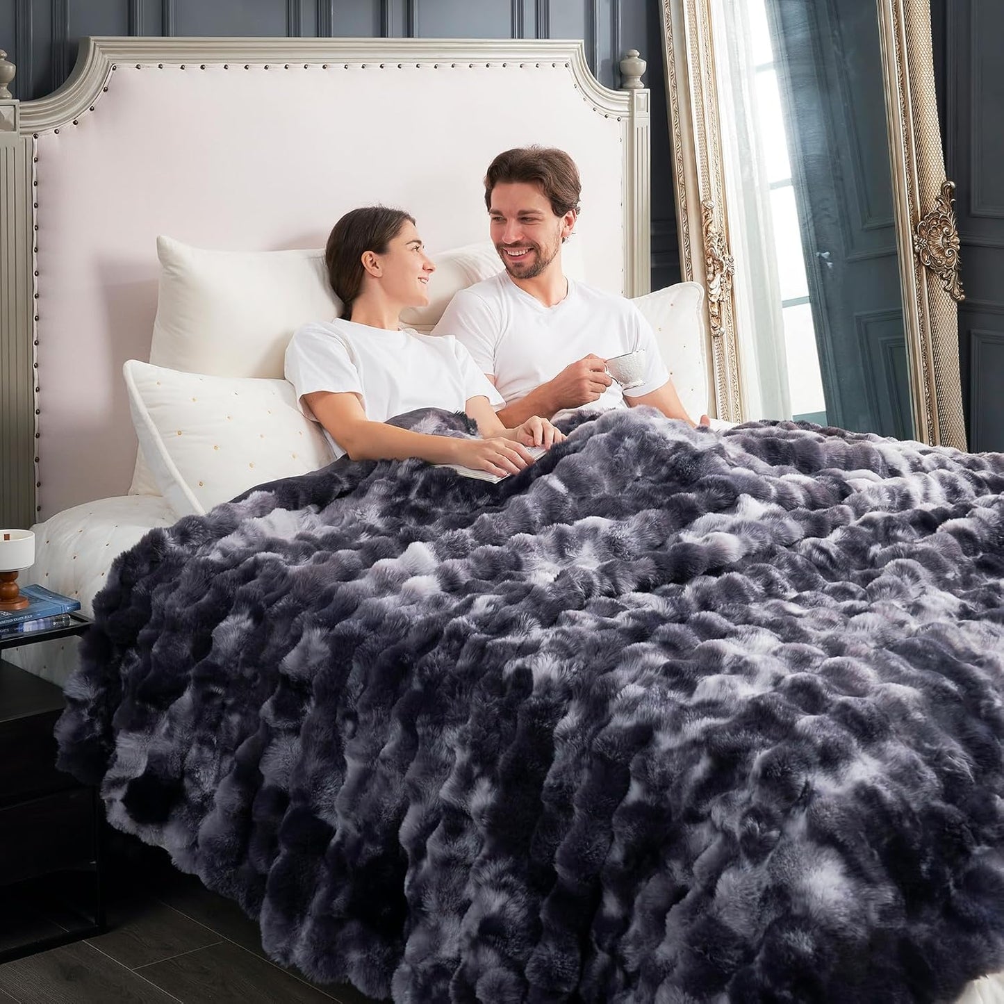 Cozy Bliss Faux Fur Throw Blanket for Couch, Fuzzy Soft Plush Thick Bubble Blanket for Sofa Bedroom Living Room, 108 * 90 Inches Tie Dye Black