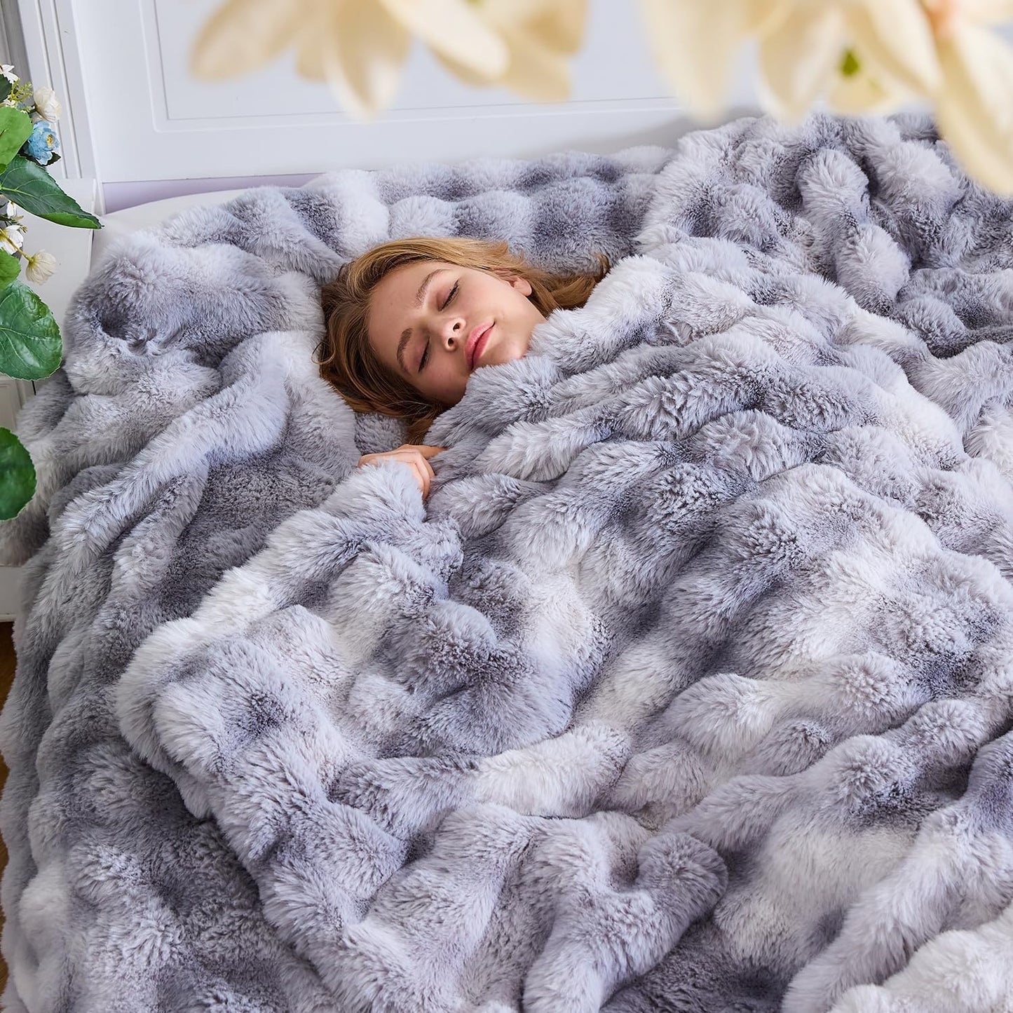 Lotus Karen Faux Fur Blanket - Tie-Dye Gray Twin Size, Big Bubble Rabbit Fluff, Thick Furry Plush Shaggy Blanket for Men, 60x80 Inches