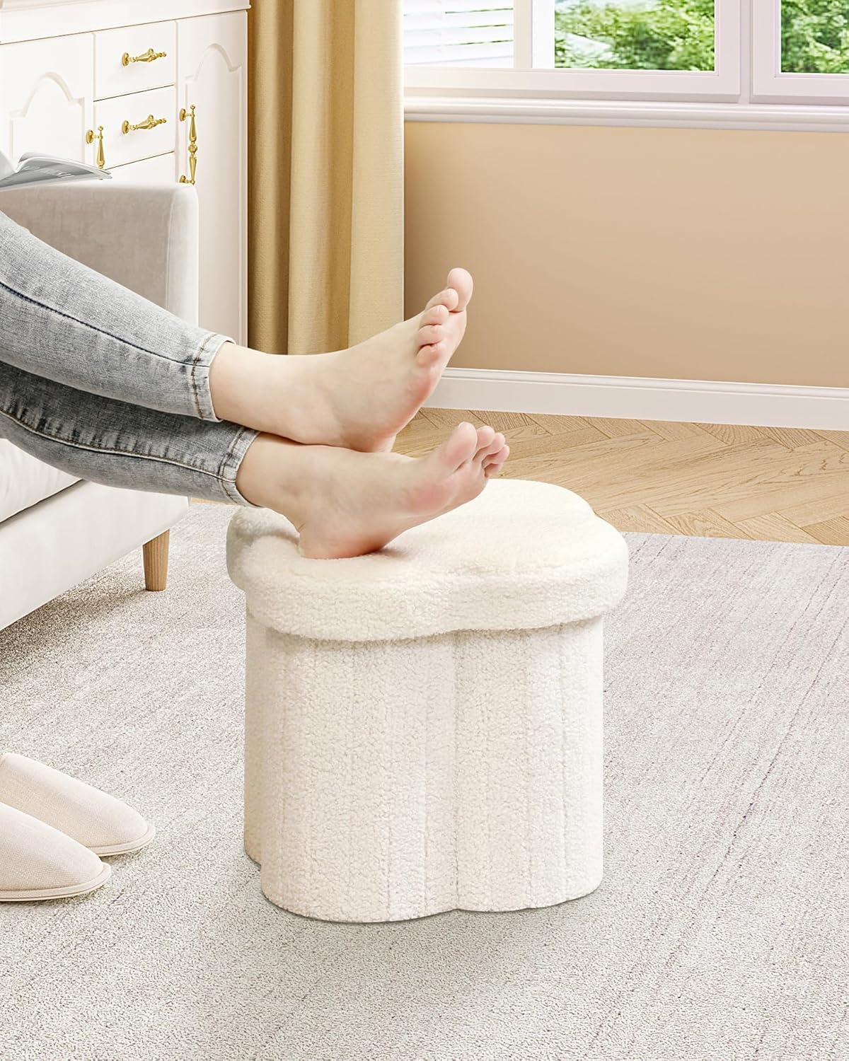 B FSOBEIIALEO Storage Ottoman Cube, Flowers Shaped Ottomans with Storage Foot Stool Footrest for Lving Room, Boucle Ottoman Seat for Dorm Room,Faux Teddy Fur, Cream White 12.6"x12.6"x12.6"